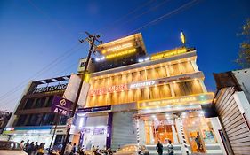 Hotel Samaira Residency,Dombivali